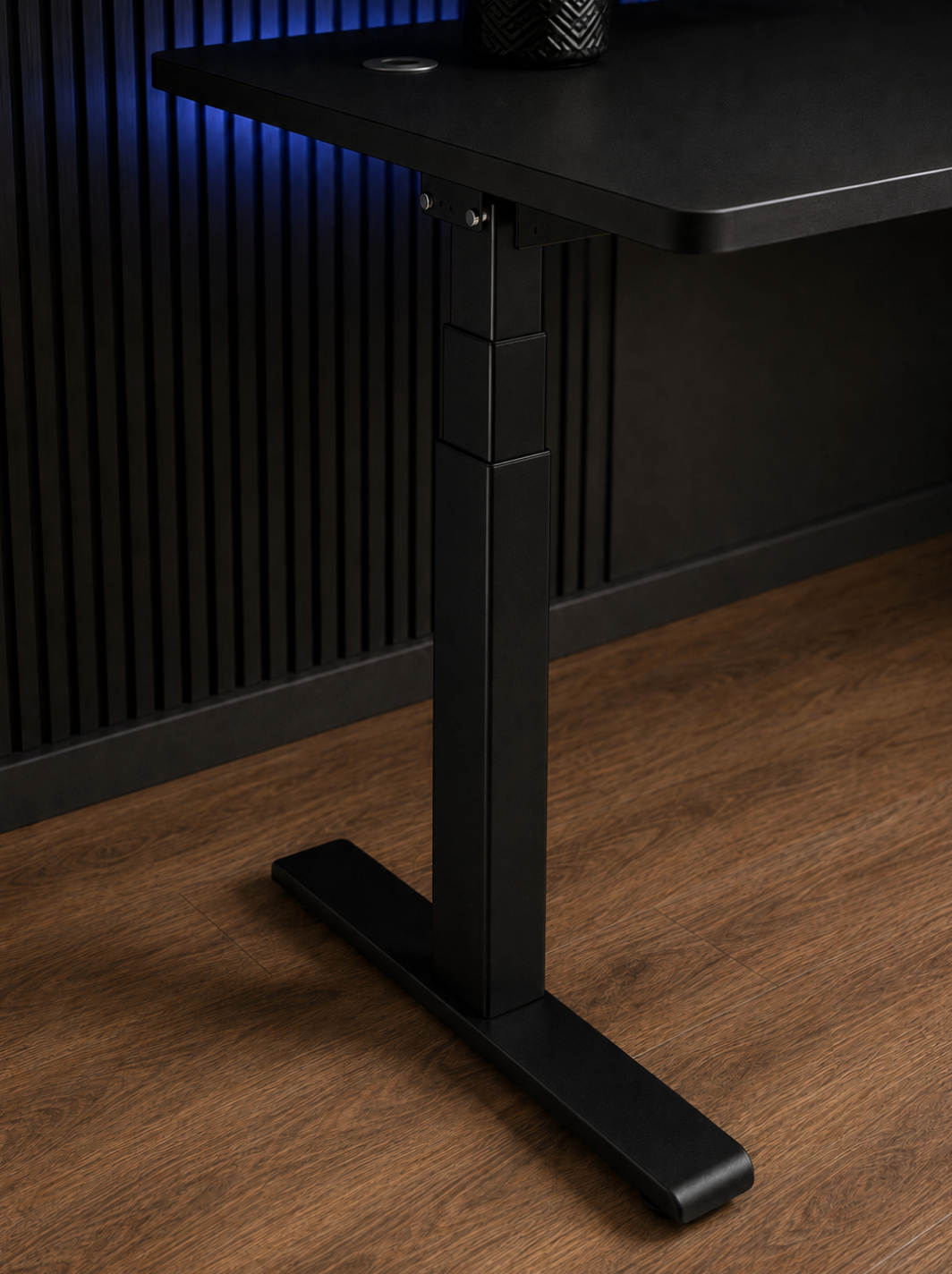 Ergowave Black L-Shape Electric Standing Smart Gaming Desk (1.6m)