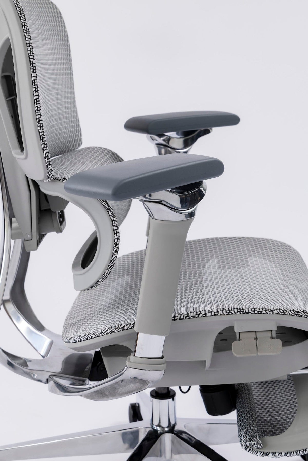 ERGOWAVE-S2 Ergonomic Office Chair